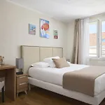Ξενοδοχείο Des Congres Et Festivals 3*