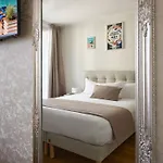 Des Congres Et Festivals Ξενοδοχείο 3*