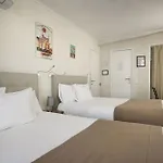 Des Congres Et Festivals Ξενοδοχείο 3*