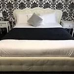 Des Congres Et Festivals Ξενοδοχείο 3*