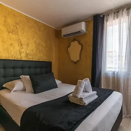 Hotel Des Congrès Et Festivals 3*