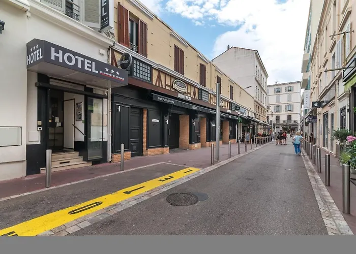 Hotel Des Congres Et Festivals 3*