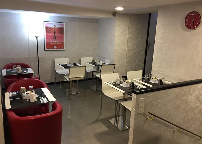 Des Congrès Et Festivals Hotel