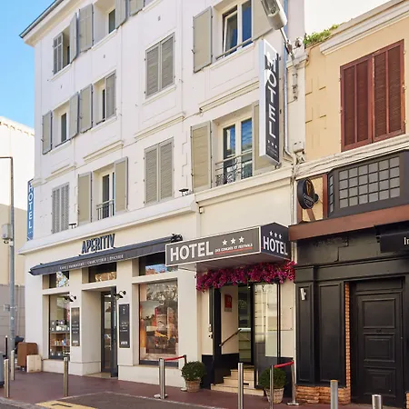 Des Congres Et Festivals 3* カンヌ