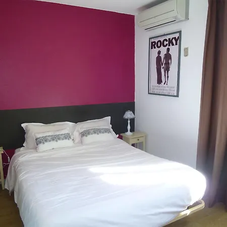 Des Congres Et Festivals Szálloda 3*