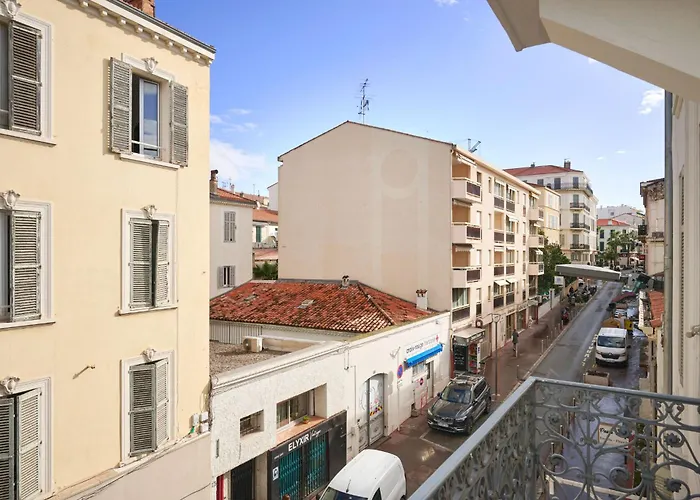 Des Congres Et Festivals Szálloda Cannes